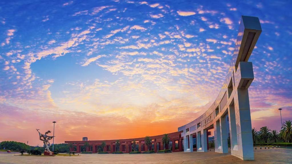 南昌大学：本科招生计划8650人 “招培就一体化”机制提高学生培养质量